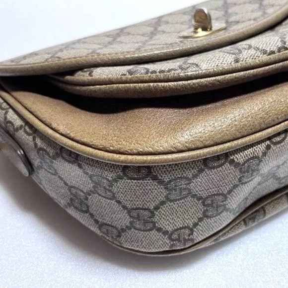 Authentic Gucci Shoulder /Crossbody Bag. - Picture 10 of 17